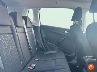 Peugeot 2008 Signature PureTech 110 S&S 6 Vel. MAN