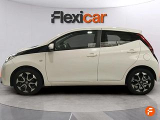 Toyota Aygo 1.0 70 x-play