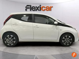 Toyota Aygo 1.0 70 x-play