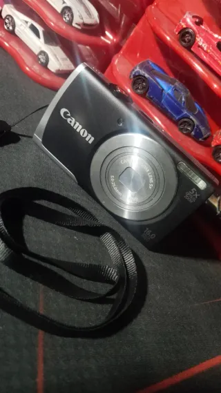 Cámara Digital Canon PowerShot A2500 Negra