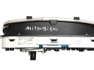 Cuadro instrumentos Mitsubishi L200 K6/7