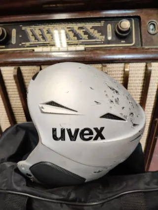 Scarponi sci alpinismo Garmont con casco uvex