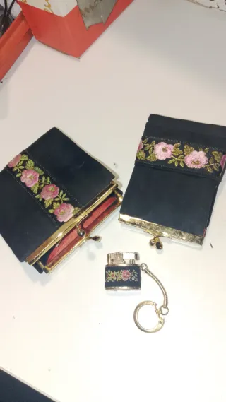 Conjunto Carteras de Mano Raso Flores