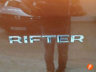 Peugeot Rifter Active Long BlueHDi 96kW EAT8 - 7P (2020)