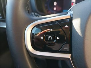 VOLVO V60 2.0 B4 P PLUS DARK AUTO 197 5P