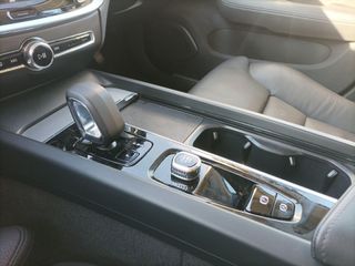 VOLVO V60 2.0 B4 P PLUS DARK AUTO 197 5P