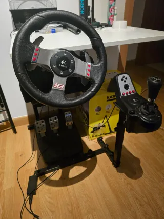 Volante Logitech G27 + Palanca y Pedales