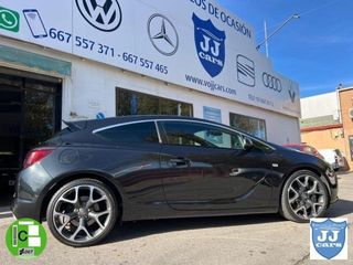 OPEL Astra GTC