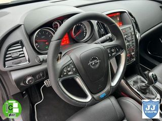 OPEL Astra GTC