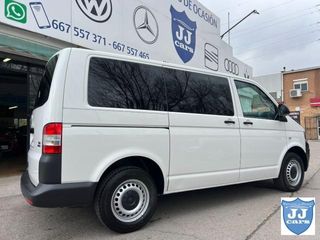 VOLKSWAGEN Transporter