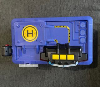 garaje estacion de emergencia de juguete