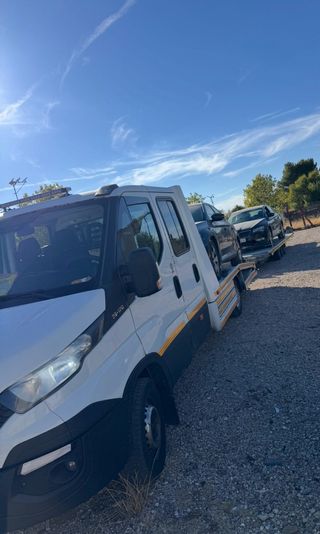 Grua Portacoches 7 plazas