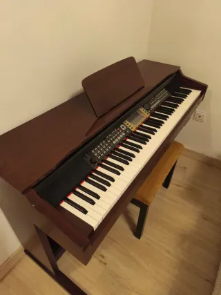 Piano electrónico madera oscura