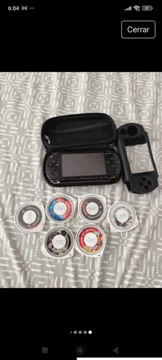 Lote PSP Negra + 7 Juegos UMD