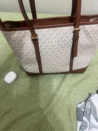 BOLSO ORIGINAL DE MICHAEL KORS , CASI SIN USO