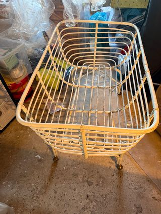 Culla in vimini con ruote
