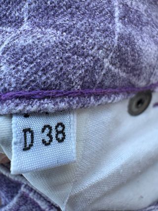 Jeans lilla con fantasia