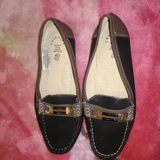 Zapatos Cristina Negros y Marrones