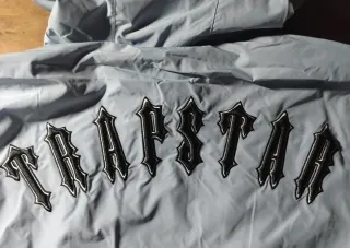 Cortavientos Trapstar Azul NUEVO