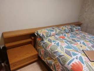 Cabecero + Mesillas + Cómoda Madera (con espejo)