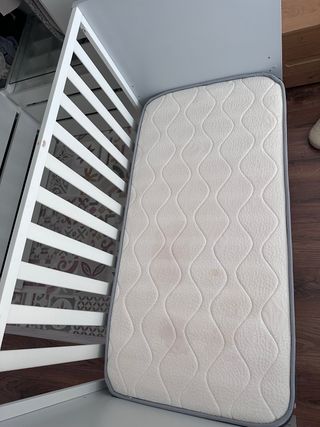 Cuna colecho convertible en cama  Montessori