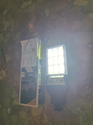 Lámpara LED Sensor Movimiento Exterior