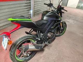 Moto QJ MOTOR SRK 125 S NUEVA