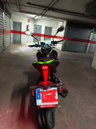 Moto QJ MOTOR SRK 125 S NUEVA