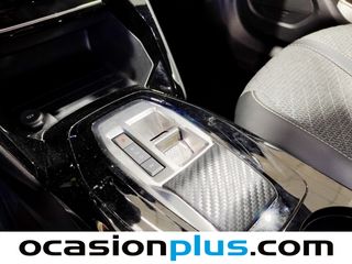 Peugeot 2008 Allure Hybrid eDCS6 100 kW (136 CV)