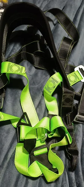 Arnés de seguridad alta visibilidad