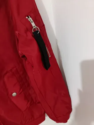 Chaqueta Bomber Roja Bershka