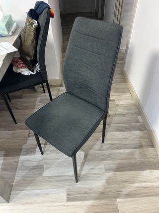 4 Sillas de Comedor Tapizadas