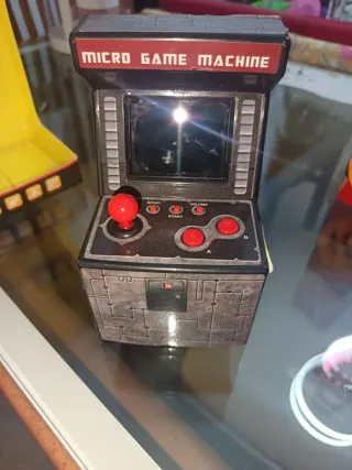 Máquina de juegos Micro Game Machine