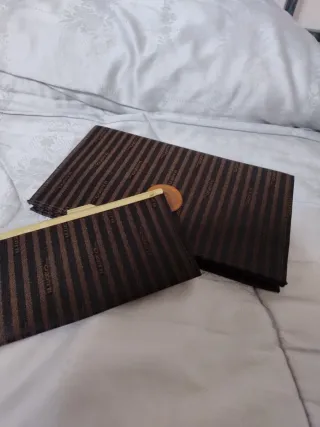 Set Portafoglio e pochette vintage marrone e oro