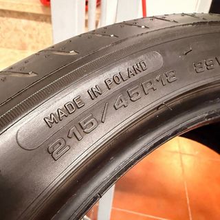 Neumáticos GoodYear 215/45R18