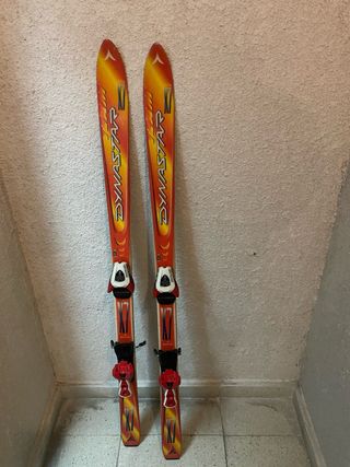 Esquís Dynastar 140 cm + Bastones 95 cm