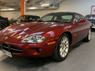 Jaguar XK8 4.0i 284 cvs de diciembre 1997