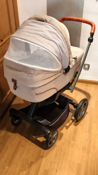 Passeggino completo 3 pezzi marca Inglesina