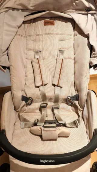 Passeggino completo 3 pezzi marca Inglesina