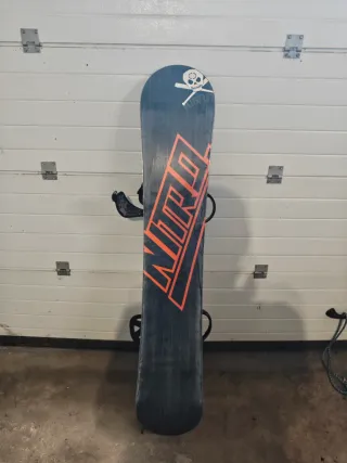 Tabla Snowboard y Fijaciones