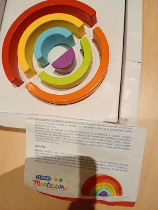 Arcoíris Montessori Madera.