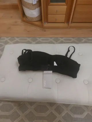 Sujetadores Oysho Negro y Blanco