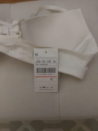 Sujetadores Oysho Negro y Blanco