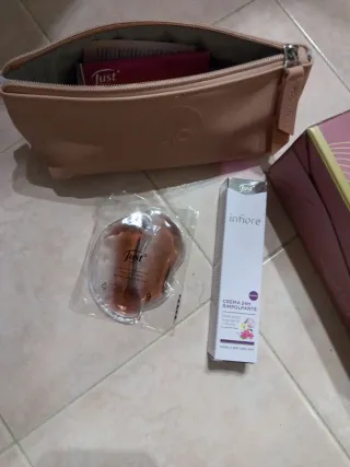 Confezione Crema viso Just