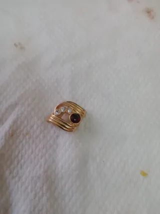 Ciondolo oro con pietre