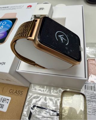 Huawei Watch Fit 2 Oro Rosa + Accessori
