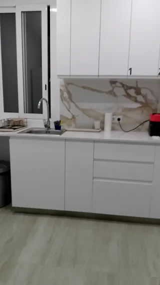 Realizó limpieza en piso por horas