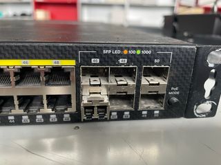 2 Switches Zyxel GS1920-48HP