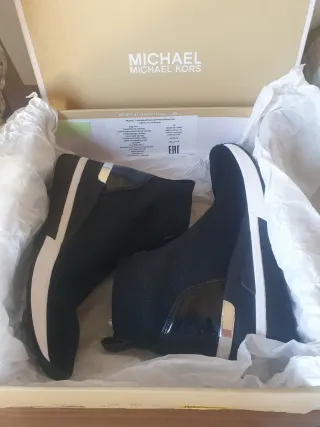 Zapatillas Michael Kors talla 40 Originales