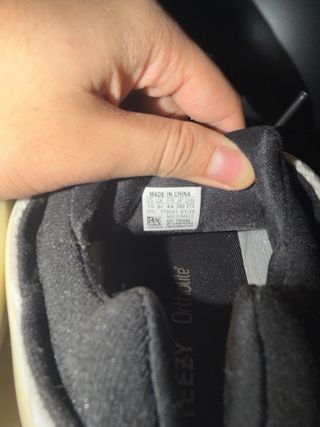 Adidas Yeezy 700 V3 Beige Talla 44